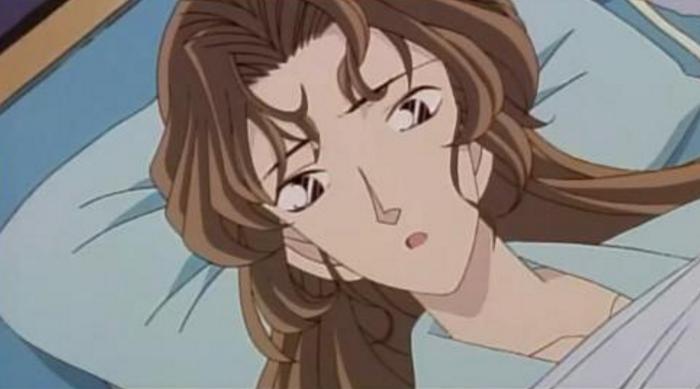 柯南中有无眼镜的效果，妃英里很意外，而她的女王之名实至名归