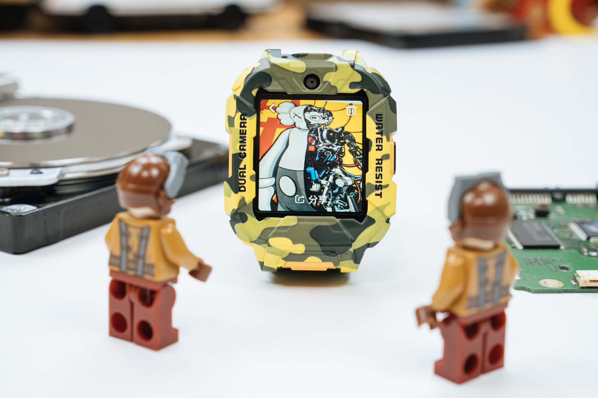 3608xs和小天才q1r手表哪个好,儿童手表360好还是小天才好