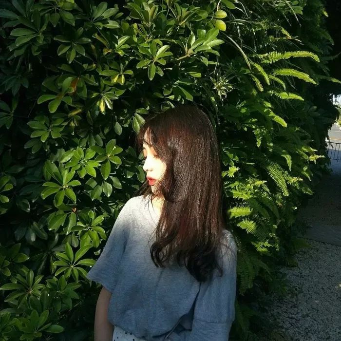 霸气女生闺蜜网名超拽高冷两个字,超好听的闺蜜女生网名