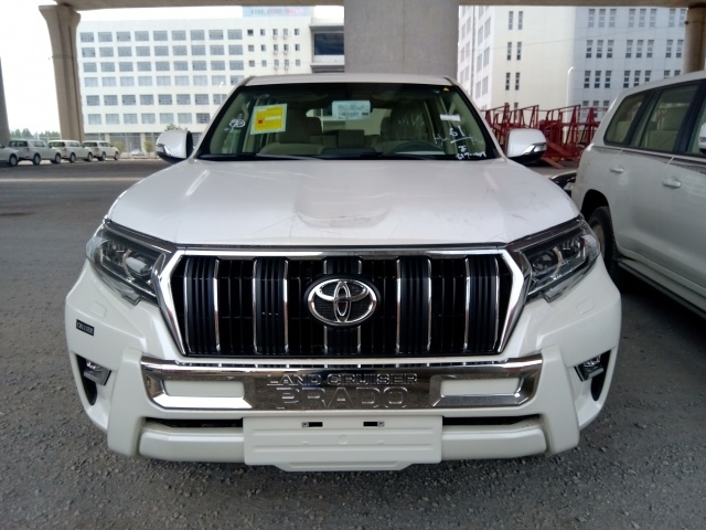 2022丰田新款越野suv大七座,丰田霸道suv越野4驱2020款