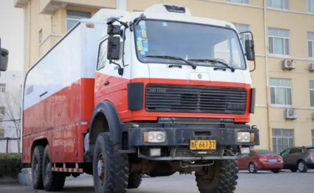 北奔重卡经典图片,老款北奔重卡