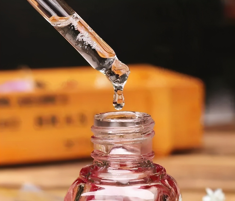 男生应该怎么做好护肤知识,男生该如何护肤呢