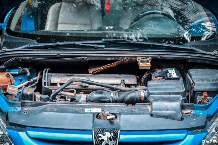 2014进口标致307cc敞篷2.0自动,05年标致307cc敞篷二手车多少钱