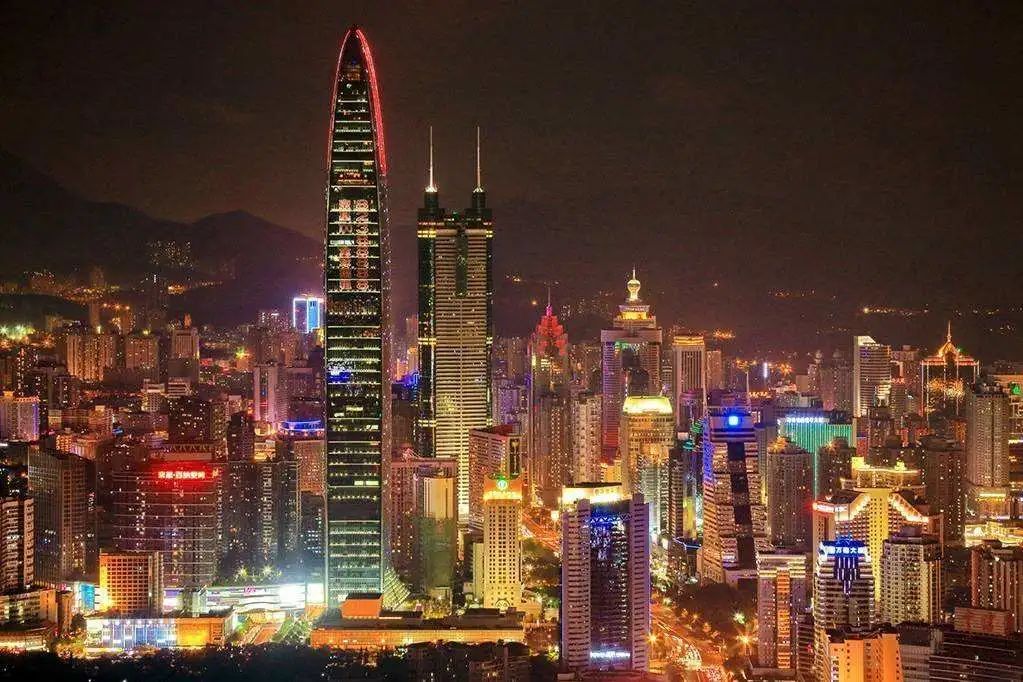 马光远谈深圳房,马光远批大学教不出有用的人