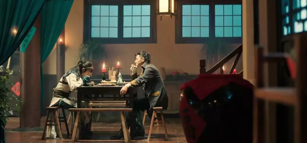 热血同行易烊千玺黄子韬,热血同行里黄子韬报仇发型照片