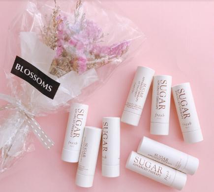 十款好用的润唇膏推荐女生,好用的润唇膏大干唇