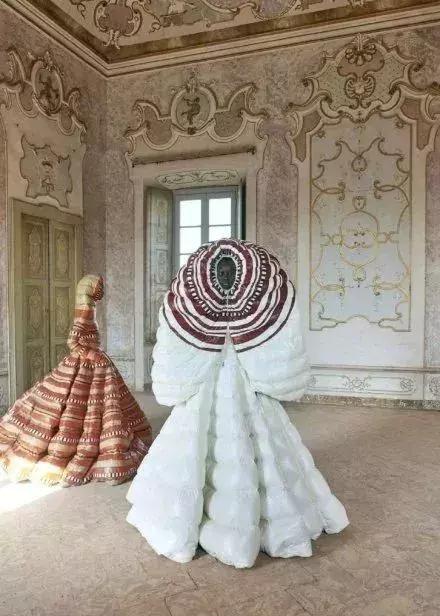 尴尬！日本网友：优衣库这款外套，太像《亮剑》李云龙同款！