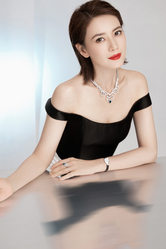 高圆圆近期短发造型图片,高圆圆俏皮短发造型图片