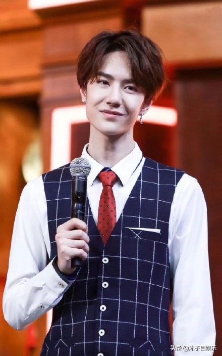 娱乐圈十大经典男明星,盘点娱乐圈最帅的六位男明星