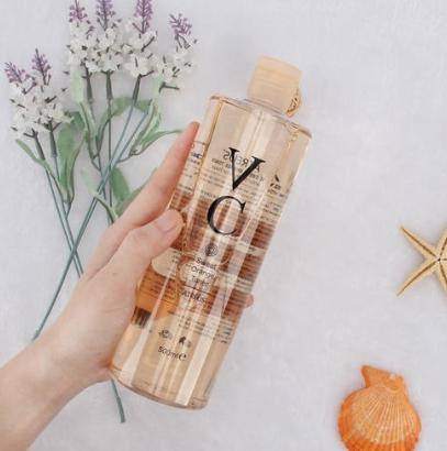 被抖音刷火的“化妆品”，club晚安粉太腻了，别再上VC水的当了