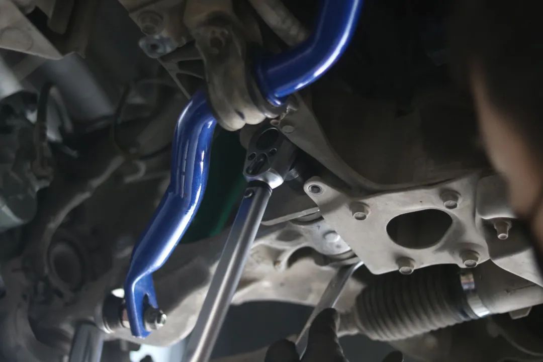 英菲尼迪g37s翻新,翻新英菲尼迪q70l