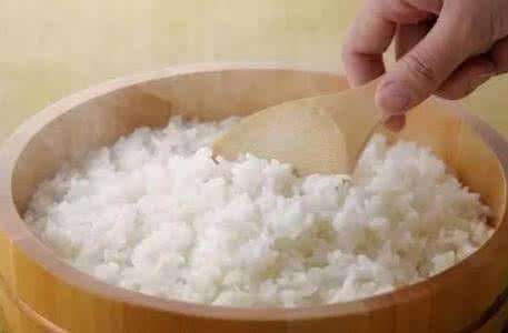 奥克斯大型电饭煲测评,奥克斯电饭煲质量好不好