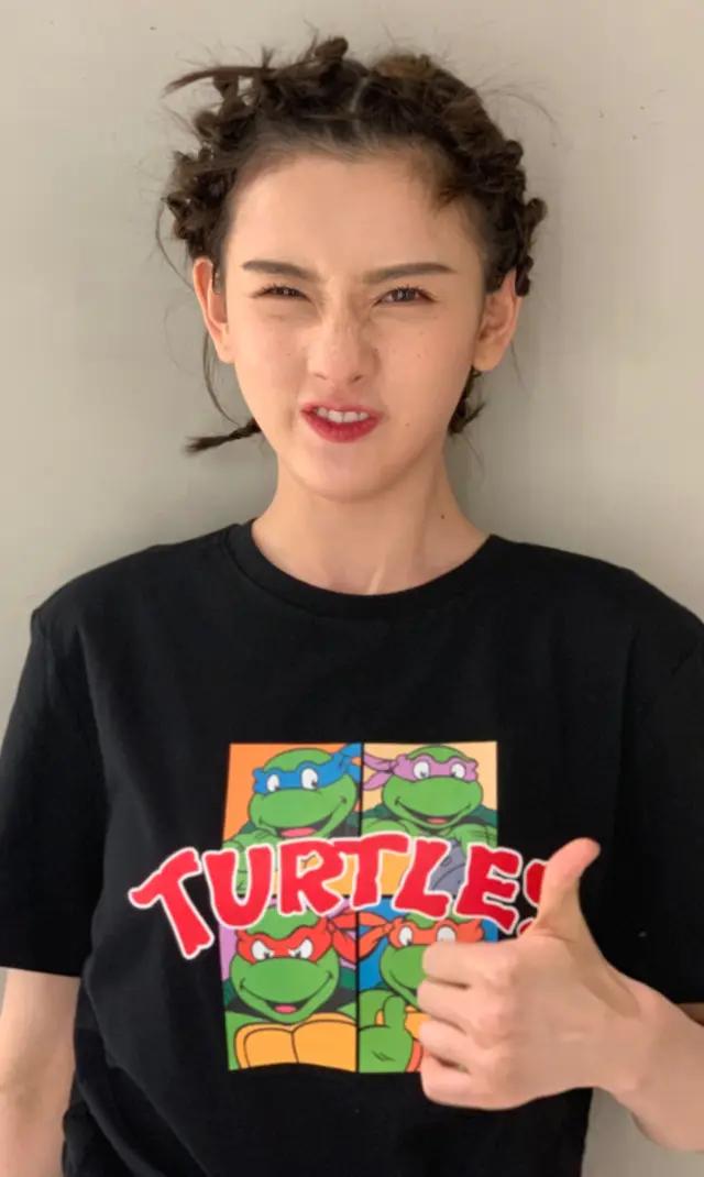 21岁宋祖儿素颜,宋祖儿裸妆写真高清大图