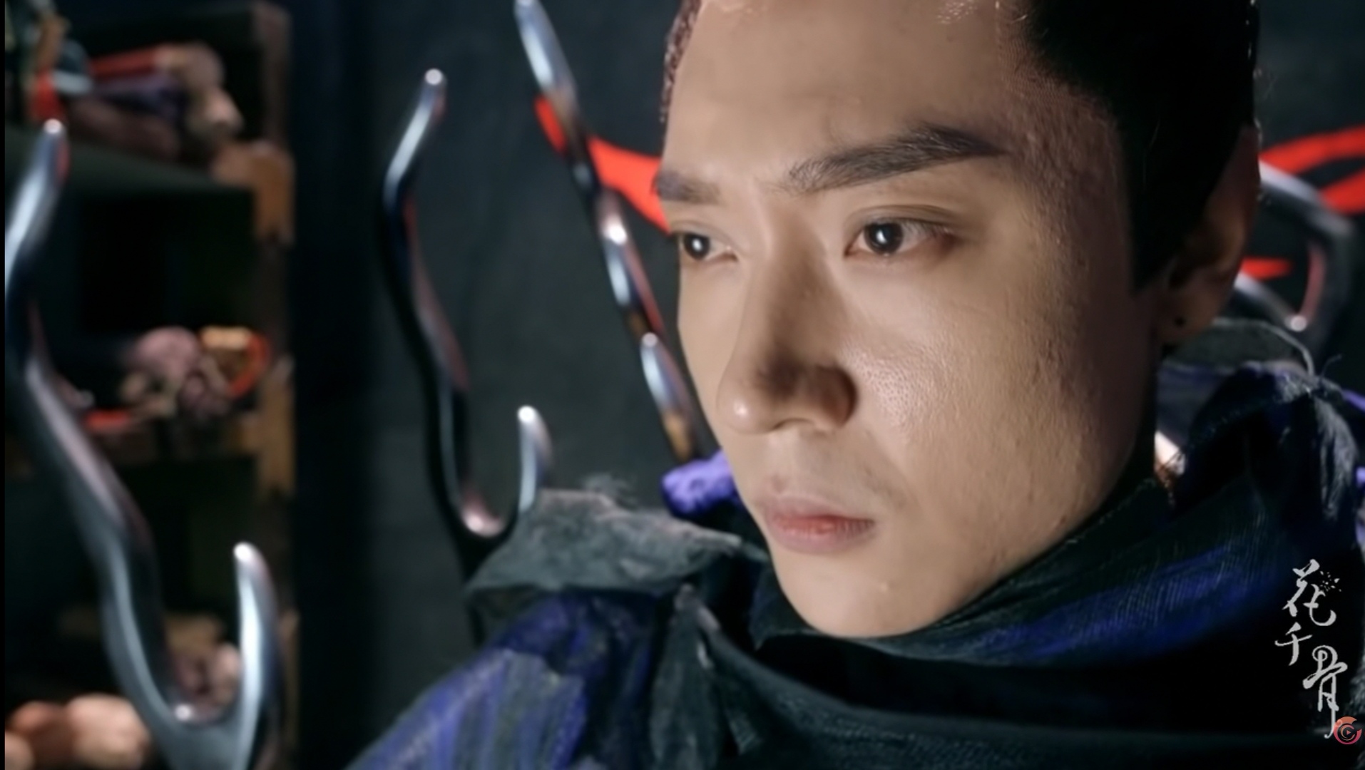 花千骨爱过东方彧卿,花千骨东方彧卿吻千骨