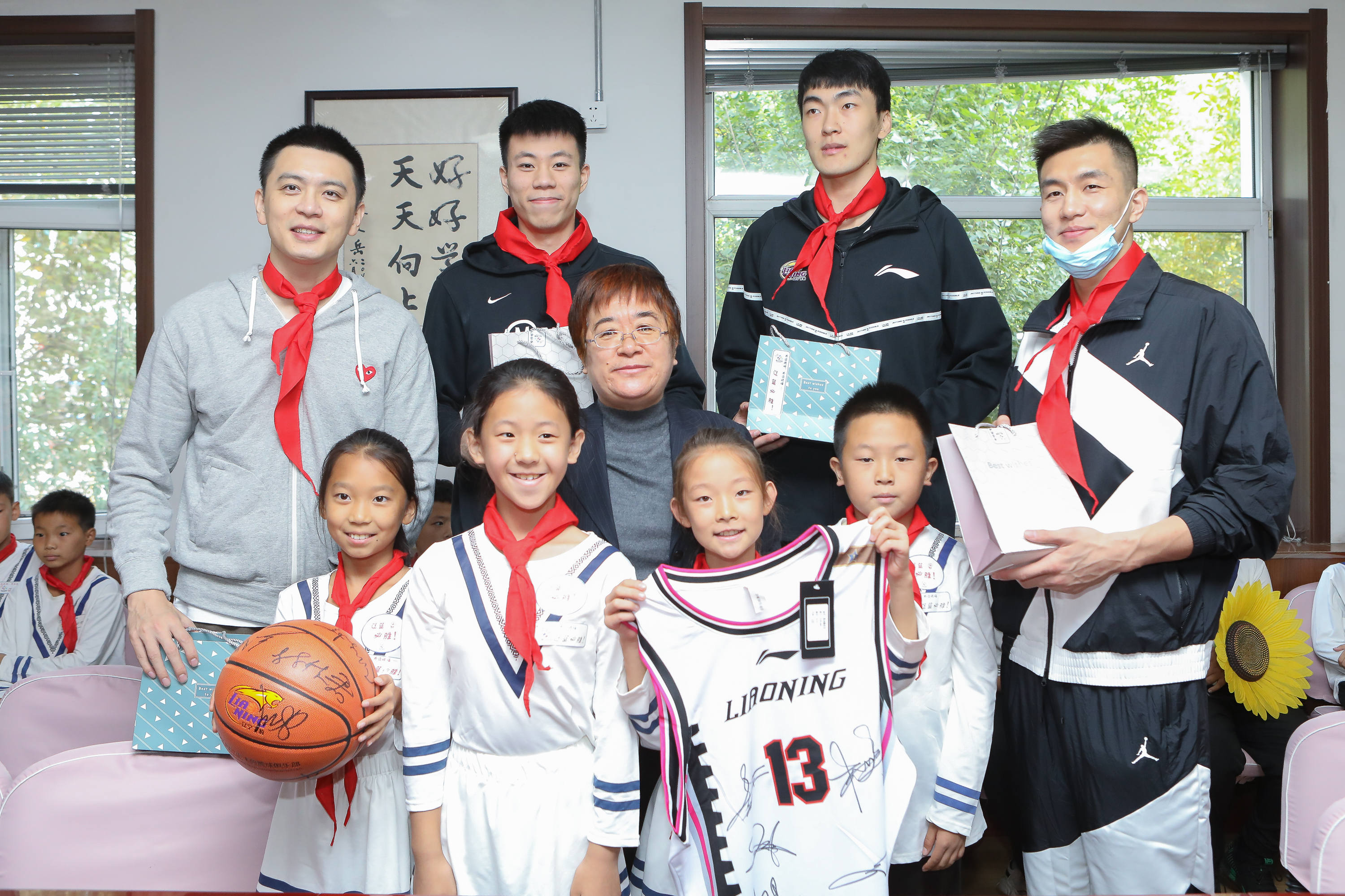 辽篮球员进校园活动,辽篮决赛回放郭艾伦