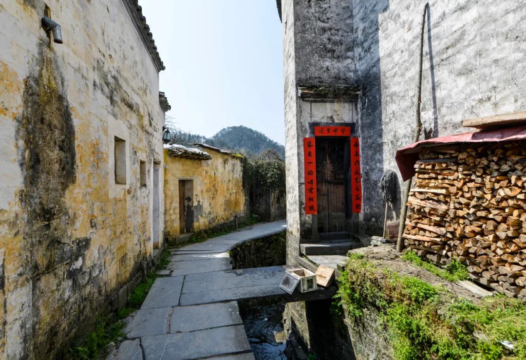 鍗冪櫨骞存潵缁忓吀鍙よ瘲,鍗冪櫨骞存潵鍙よ瘲