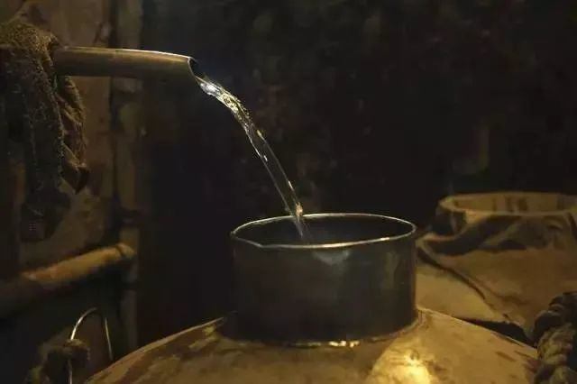 白酒出酒率怎么计算?物以稀为贵,出酒率越低酒质越好?