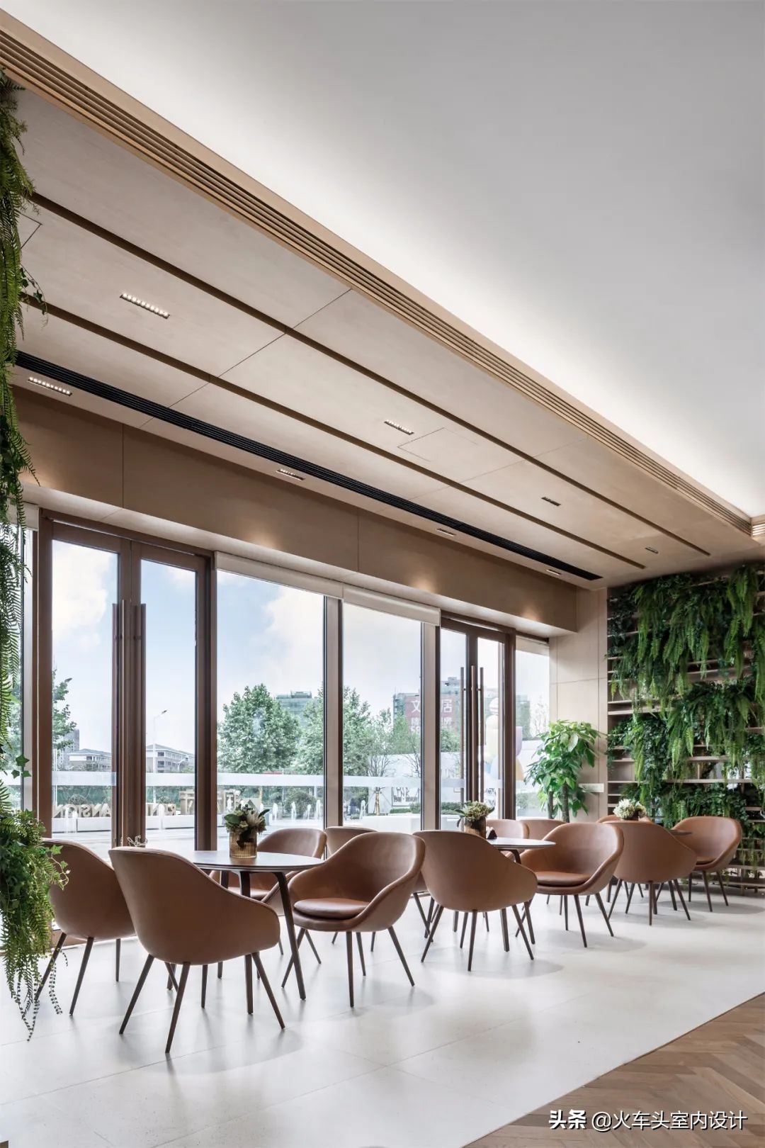 澶悏鍏冪浣滃搧,澶悏鍏冪