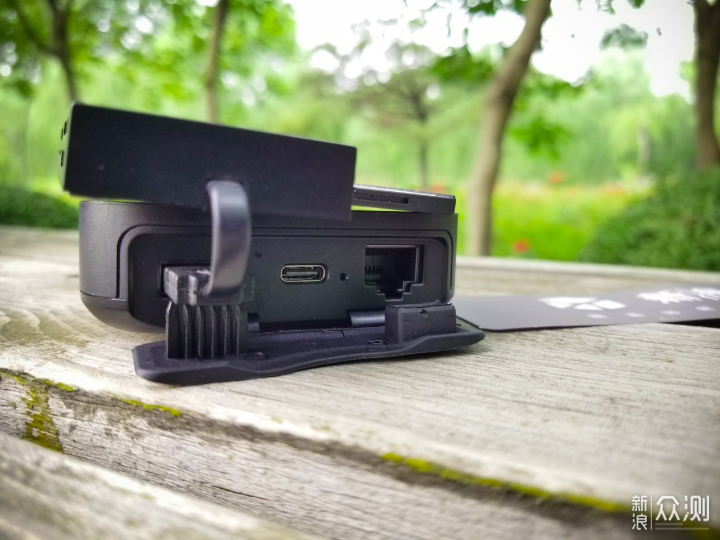 老相机要WIFI,试试RAVPower无线多媒体文件宝