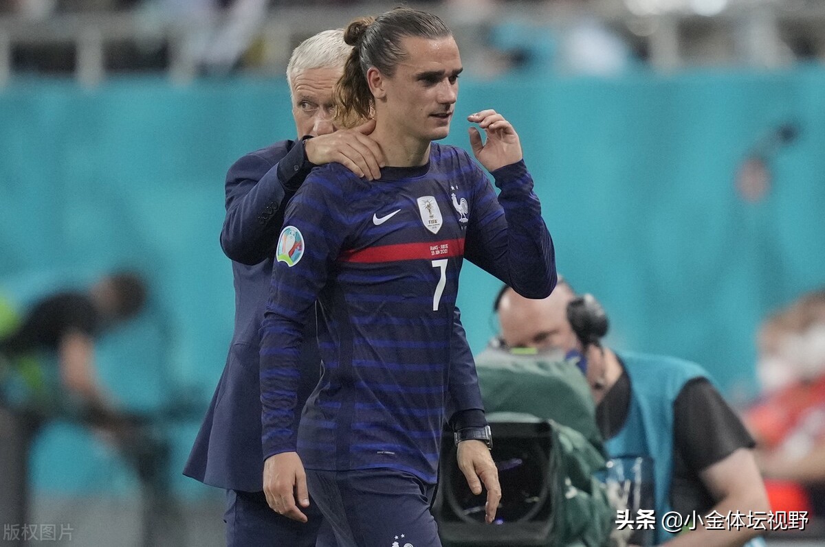 巴萨双星摊事了！歧视亚裔日本网友已炸锅，2.5亿法国双星是惯犯