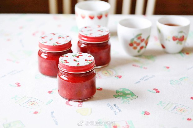 不添加防腐剂的草莓酱,在家做草莓酱儿童型