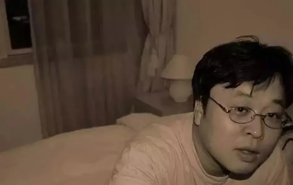 罗永浩投身直播卖艺还债,欠6个亿的罗永浩怎么撑过来的