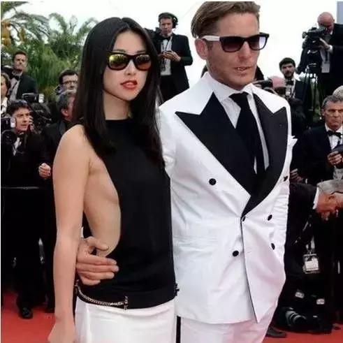 抖音网红聚集走红毯,网红打卡千人千面