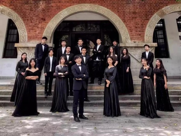 5岁学钢琴一年,5岁学琴几年考10级