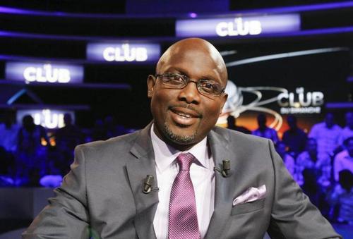 维阿足球先生,维阿个人简介