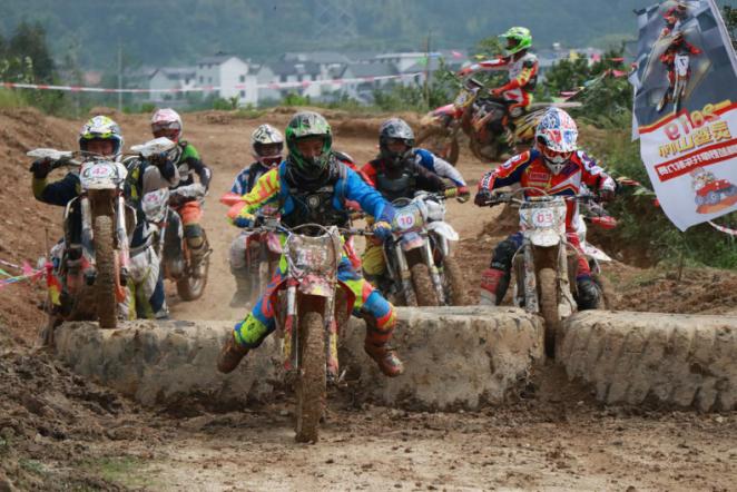 百家发布追寻奋斗百年路｜不能忘却的纪念　不断前进的柯城