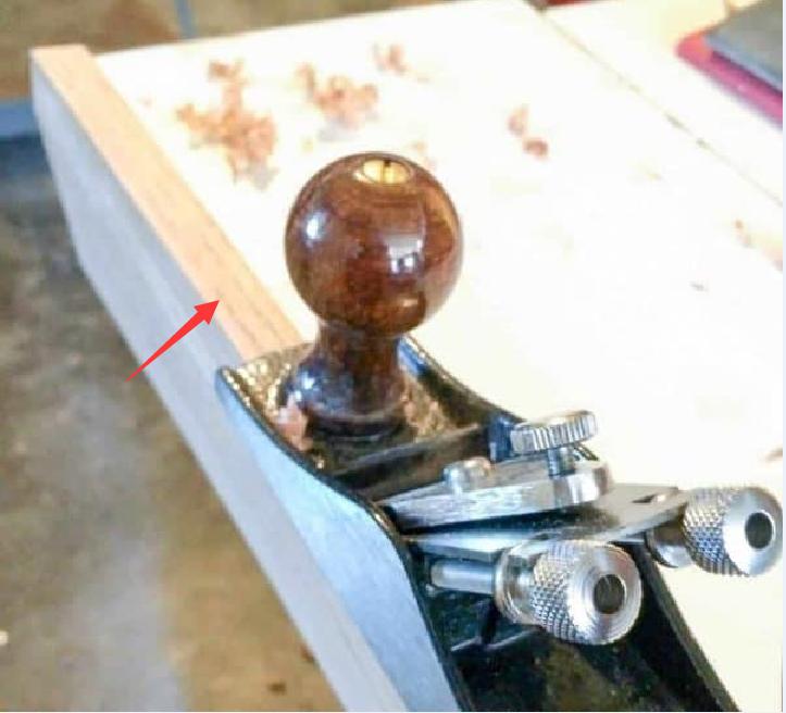 门缝修补的最佳方法,换新门窟窿怎么修补