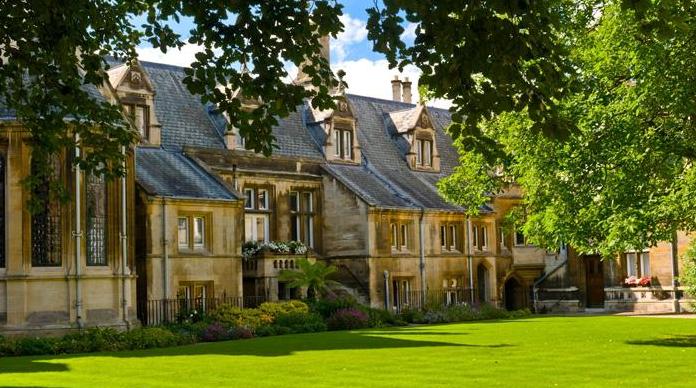 世界十大顶级大学剑桥大学,世界十大名校之一斯坦福大学