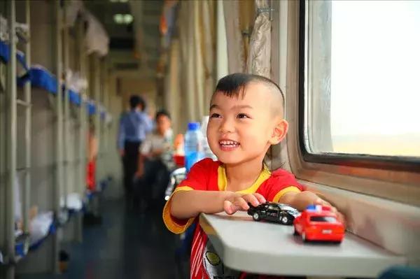 孩子老是要买玩具该不该买,孩子总买玩具家长该怎么办