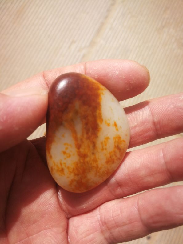 新疆和田玉青白玉大籽料,和田玉籽料白玉把件