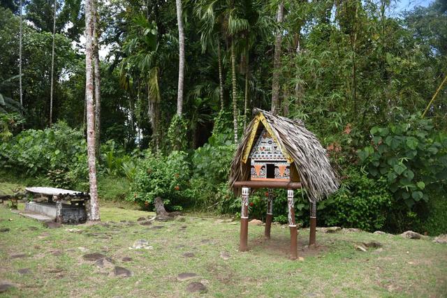 查莫洛古村落图片,查莫洛村庄旅游