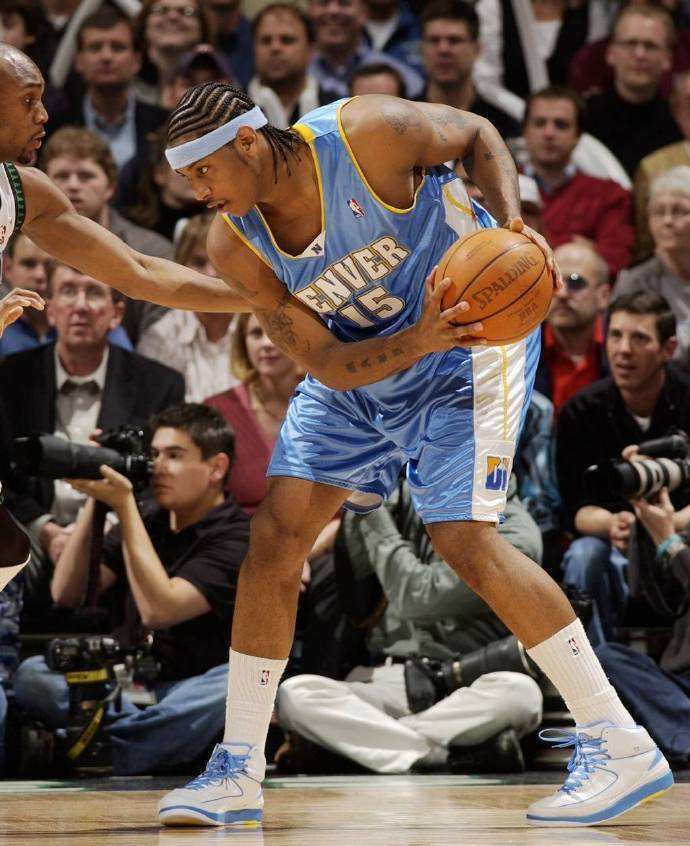 aj2安东尼怎么样,aj2北卡蓝匡威