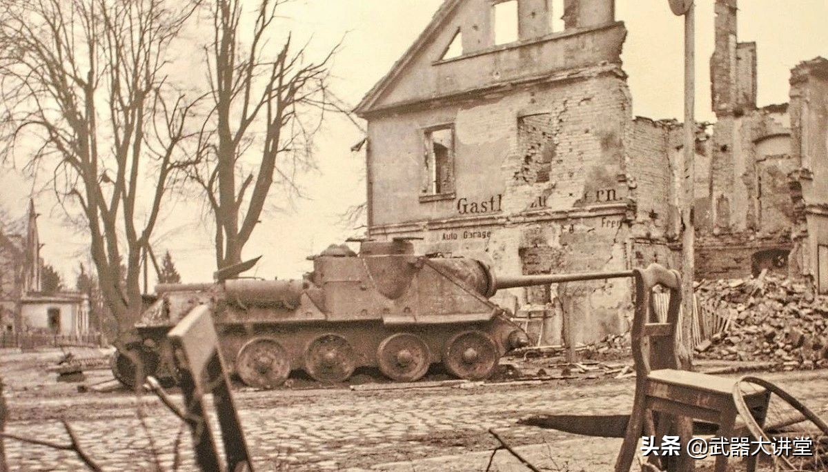 su100m1坦克歼击车打法,二战时期的e100坦克歼击车有多强