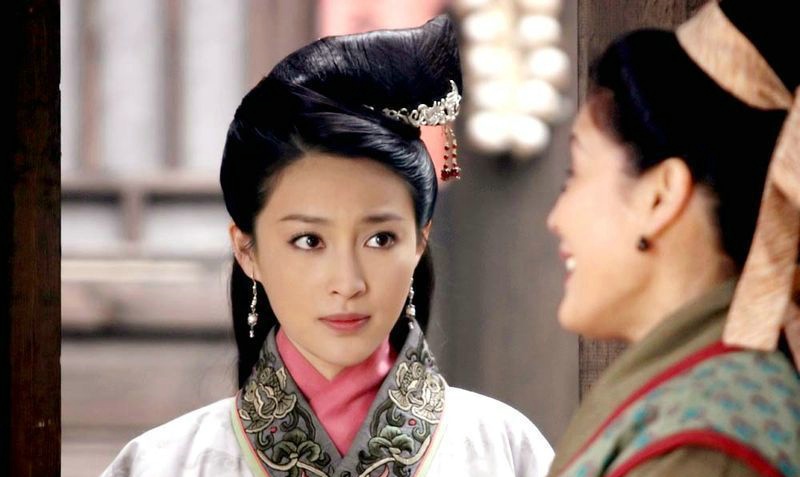 水浒传中到底是谁先提出的招安,水浒传中主张招安的是谁