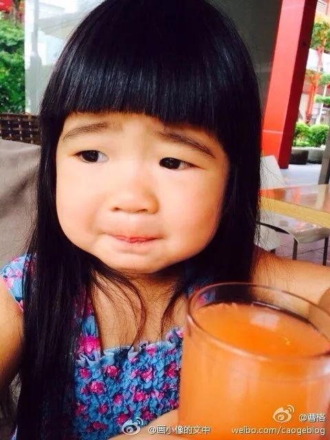 比起打印画,美院毕业的他,笔下这种彩铅水彩画才好看哭了~