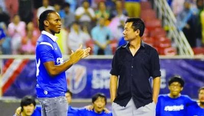 17辆豪车、“不欠钱就是神经病”：贾跃亭的新男人，比他还坑