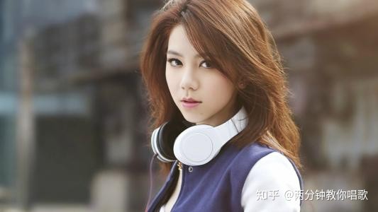 唱歌跑调唱不上去怎么办,唱歌跑调难听怎么办