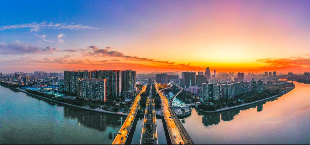 距江25米！全南向！10年等待，全国TOP1再刷记录