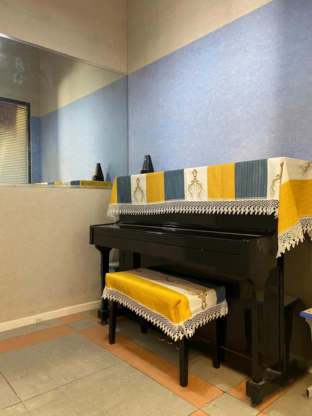 郑州飞扬艺校学费,郑州飞扬艺校