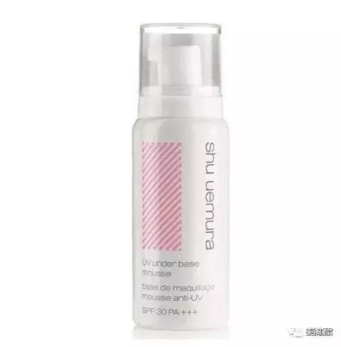 夏日妆容精致不脱妆,打造夏日不脱妆的妆容秘诀