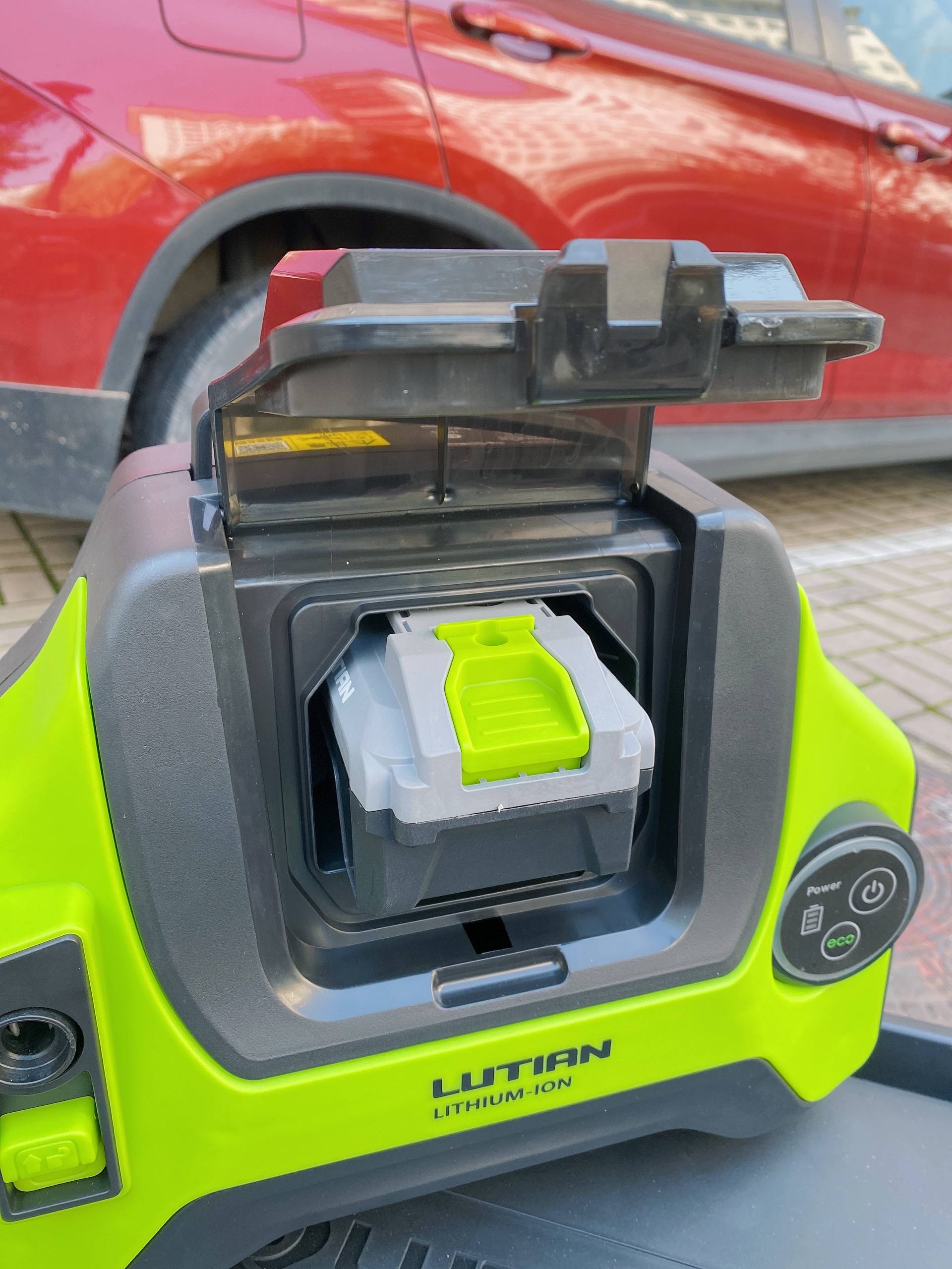 绿田洗车机自己洗车视频,绿田洗车机洗车流程