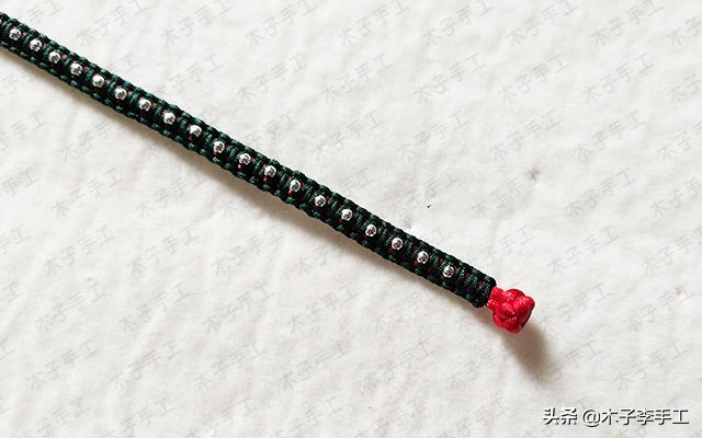 双向平结手链编织教程串珠,花样平结串珠花朵手链