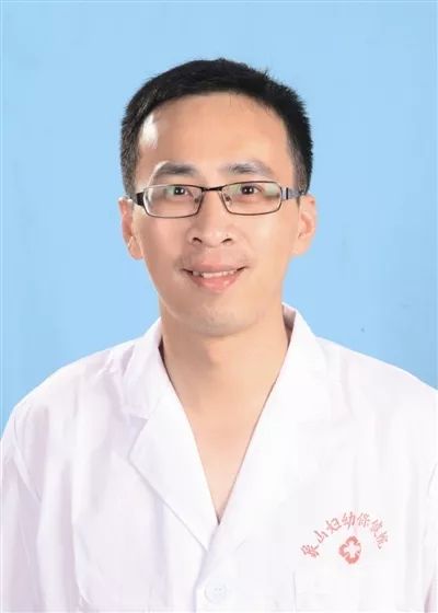 向广大患者致以新春的问候,向全国广大医务者祝贺医师节