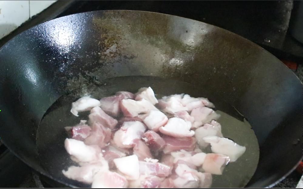 这才是正宗广西芋头的做法,芋头最简单好吃的视频