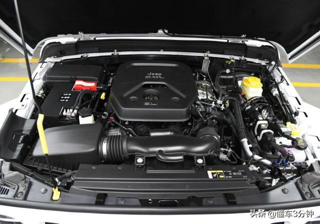 牧马人2.0t和3.6自然吸气驾驶感受,2.0t的牧马人驾驶感受怎么样