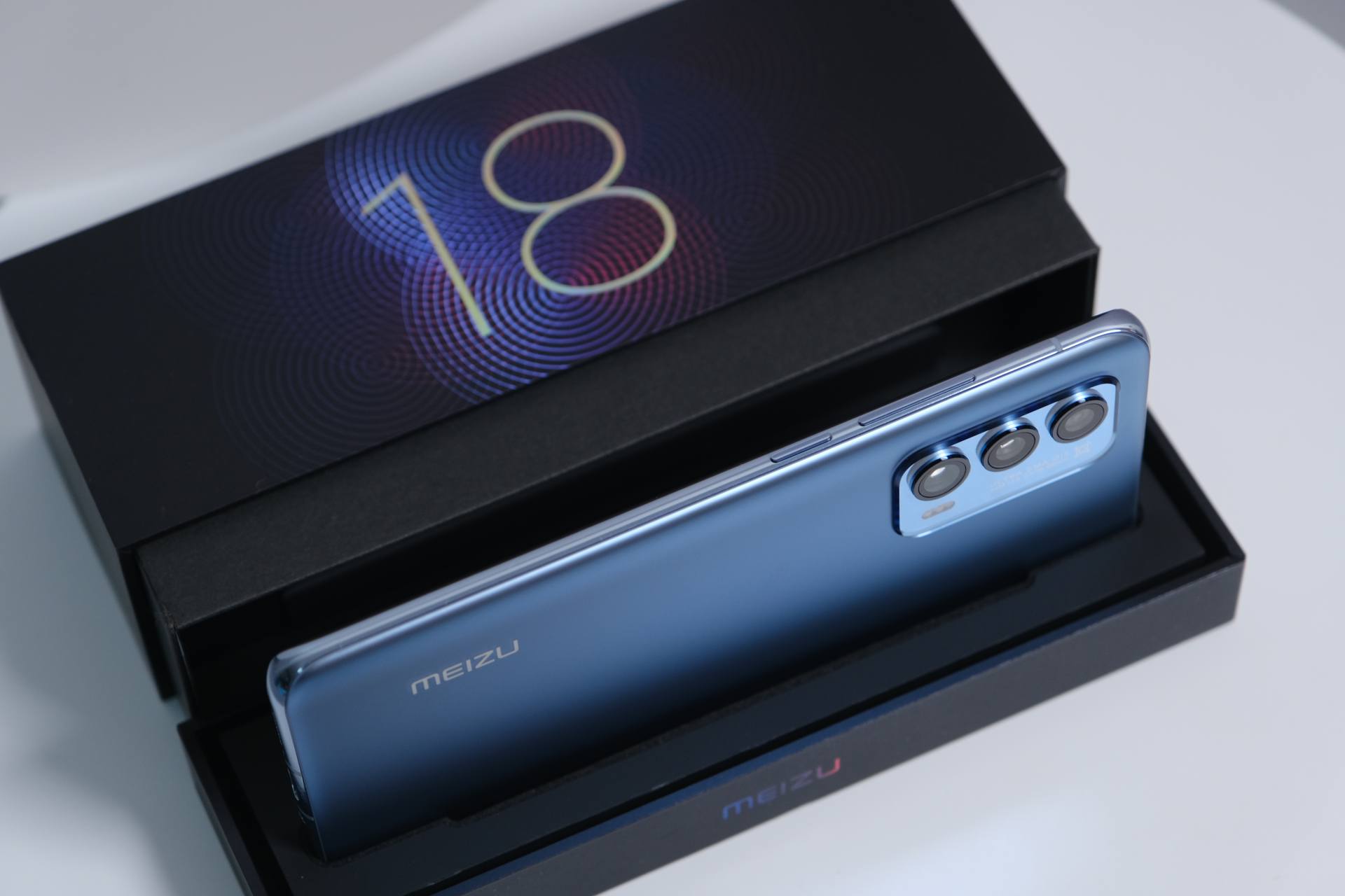 小而美高性价比,小而美手机推荐